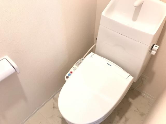 シャワー付トイレ