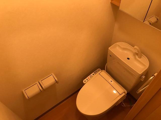 シャワー付トイレ