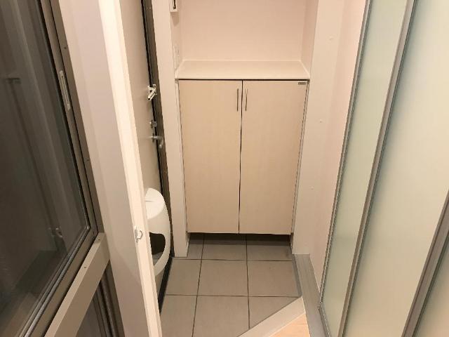 シューズボックス