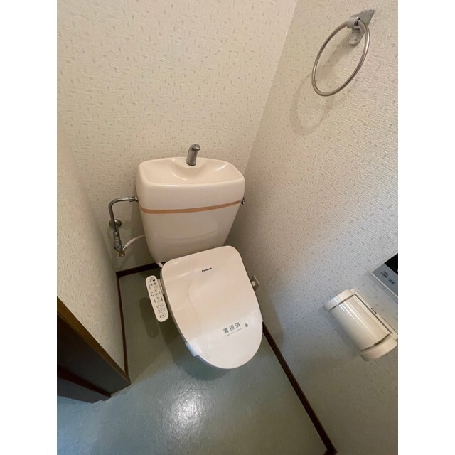 写真は同タイプの別のお部屋です