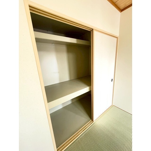 和室押し入れ