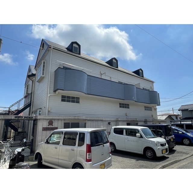 ホワイトパレス朝日町
