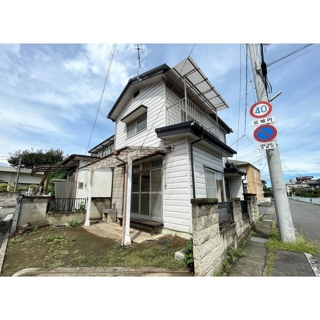 普通車駐車可能♪
