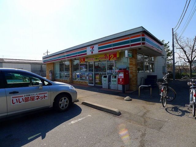 セブンイレブン 館林小桑原店