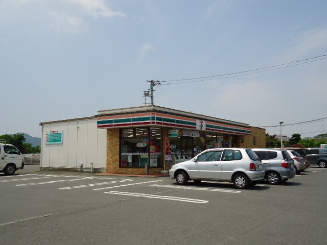 セブンイレブン太田市市場町店