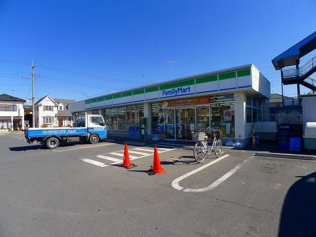ファミリーマート 館林大街道店