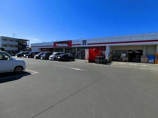 トライアル由良店
