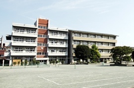 高崎市立豊岡中学校