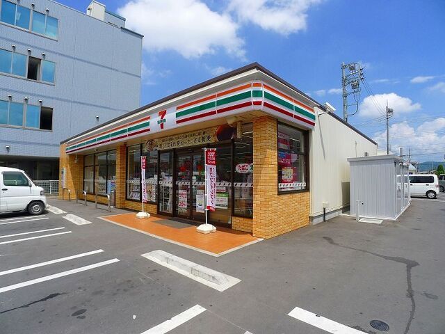 セブンイレブン新井町南店