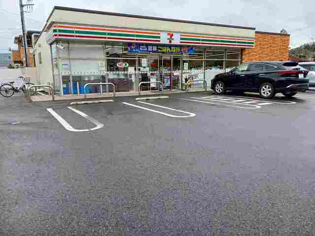 セブンイレブン 太田市東長岡店