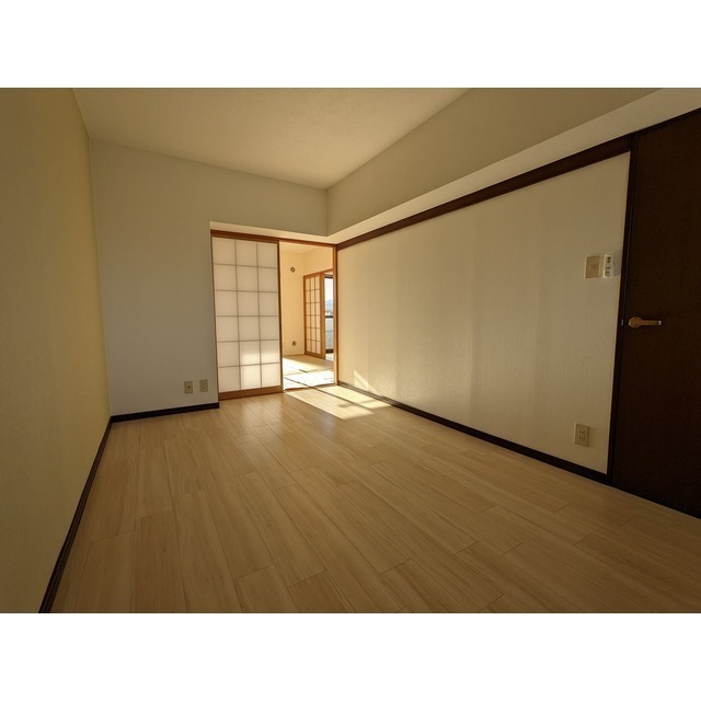 ※302号室の写真です（反転タイプ）