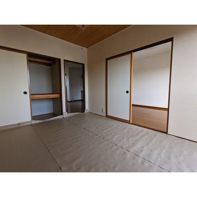 ※同タイプ間取りの写真です