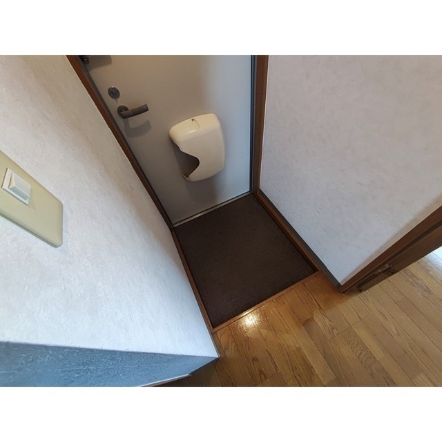 ※201号室の写真です(反転タイプ)