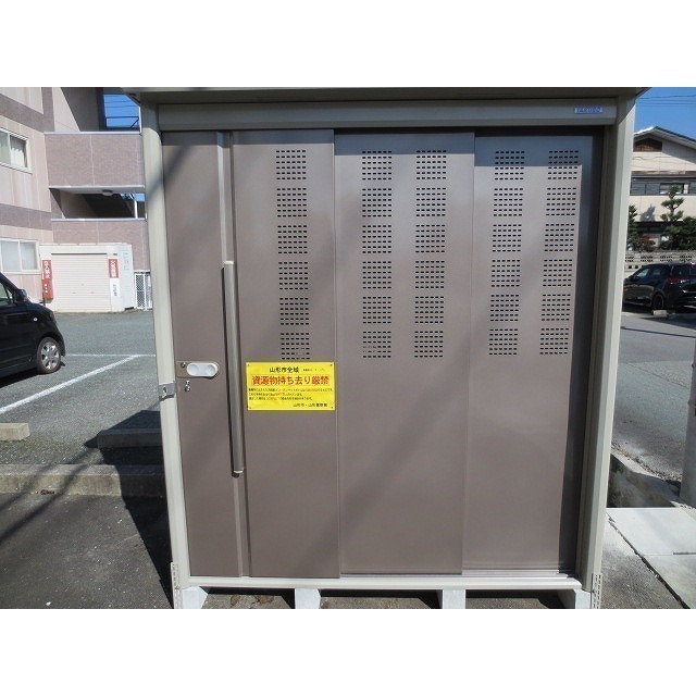 ゴミ集積BOX