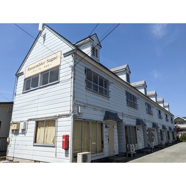 ラソンブレ・サガエ