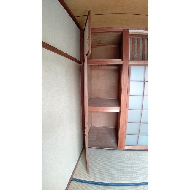 物入れ（和室南西）