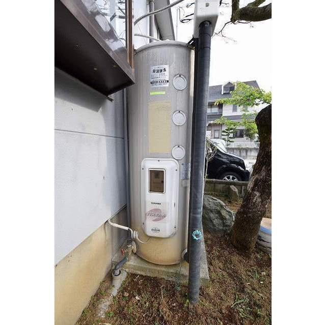 電気温水機