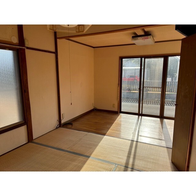 和室南東