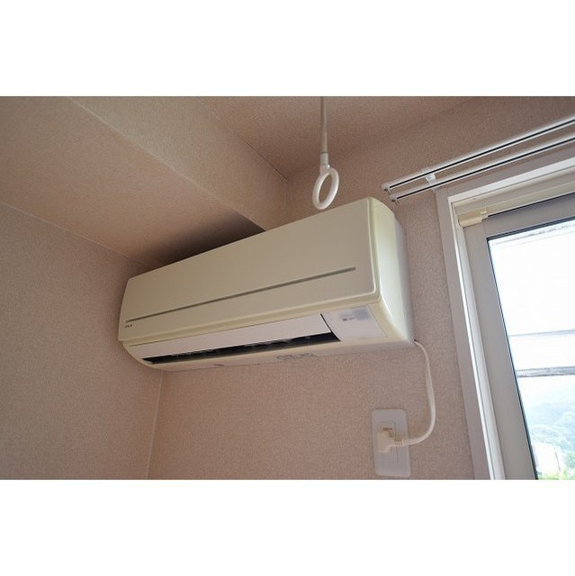 エアコン、室内物干し