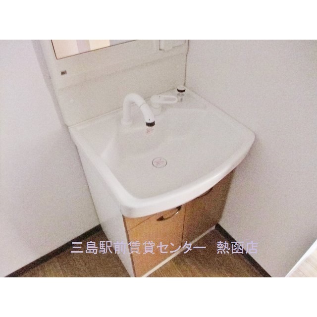 洗髪洗面台