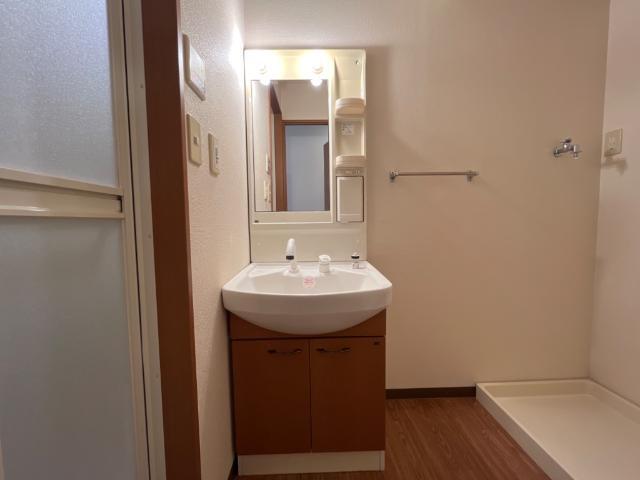 洗髪洗面化粧台