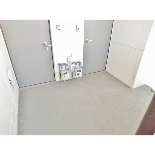 玄関外・共用部分