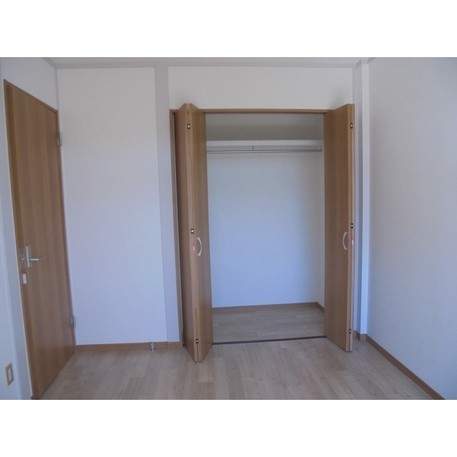 東洋間収納