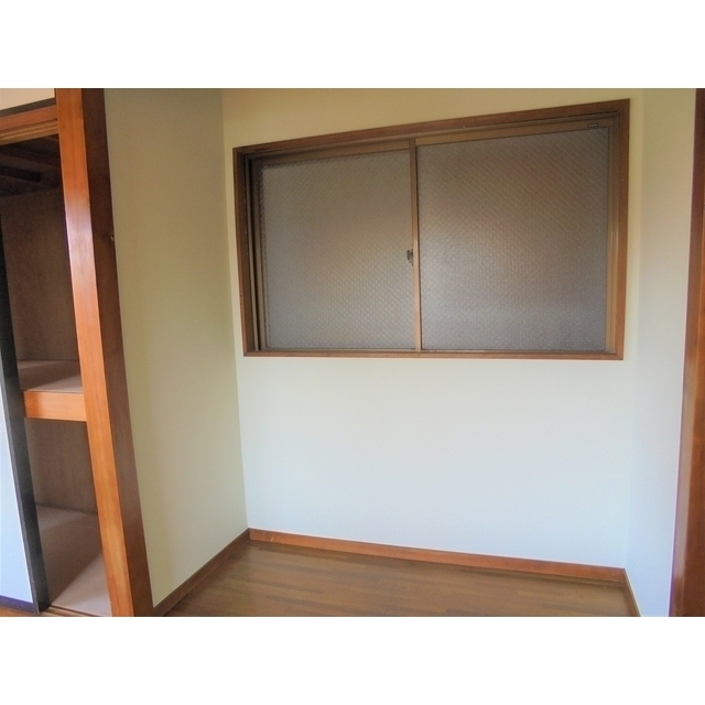 畳１枚分の凹んだ板の間　ものを置くのに便利