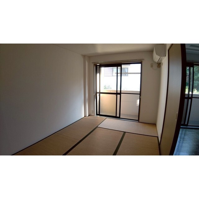 和室南東
