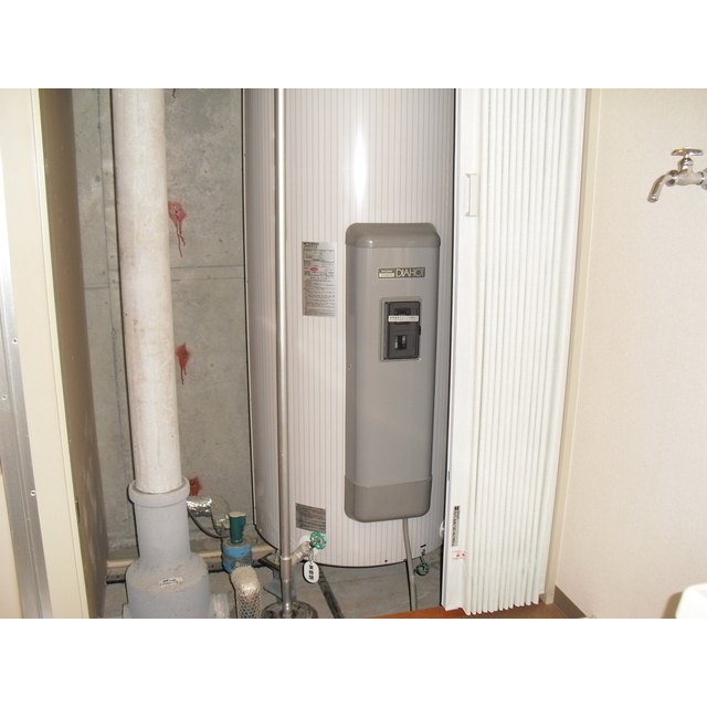 電気温水器