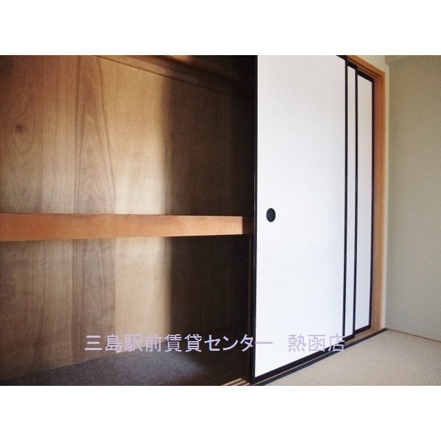 和室4.5帖・押入