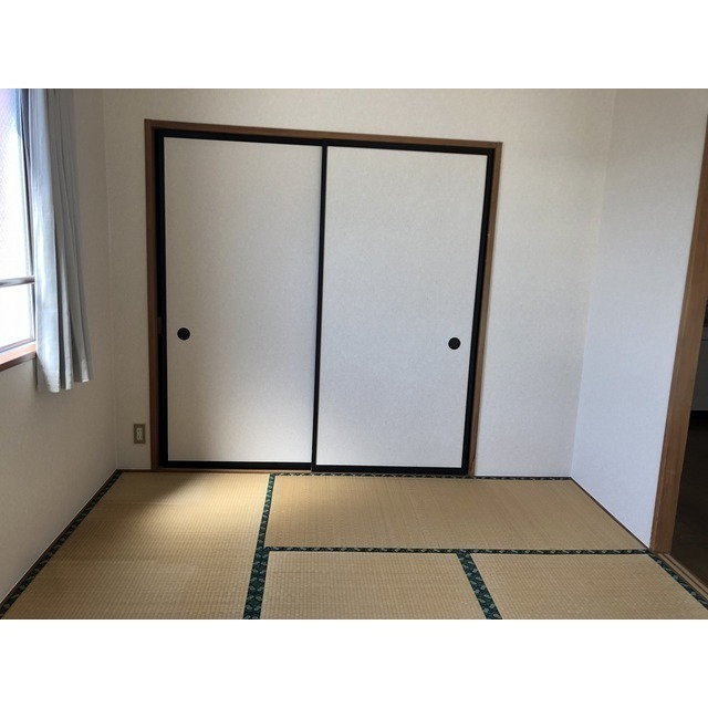 押し入れ