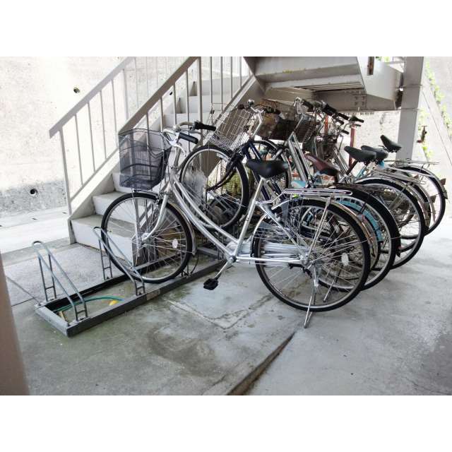 駐輪場 その2