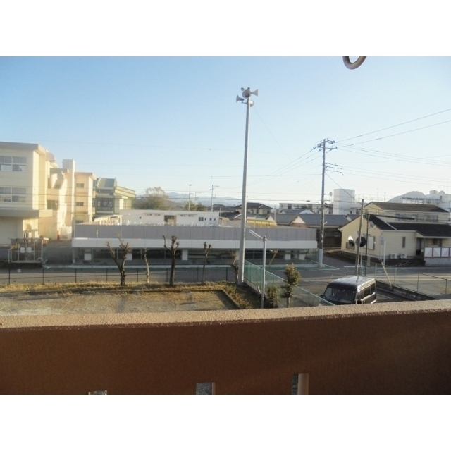前面にさえぎる建物はありません　
