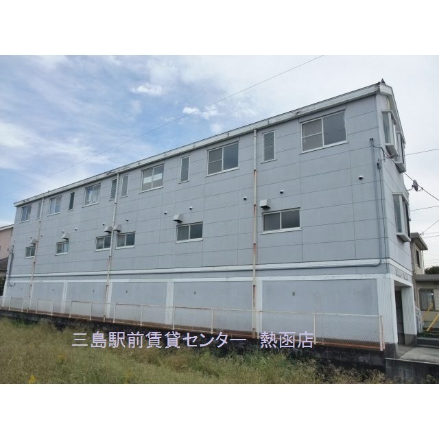 北側から