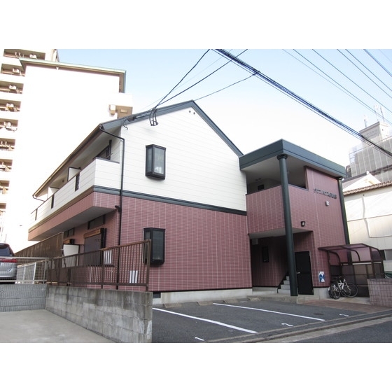 タウンハウス６番館