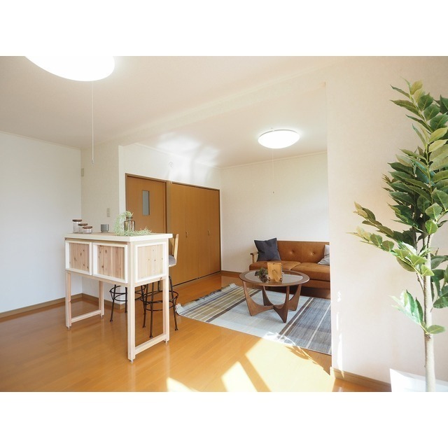 ※モデルルーム　家具は付きません。