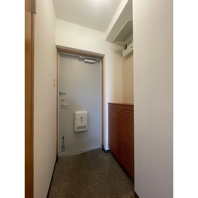 ※室内写真は別号室のものです。