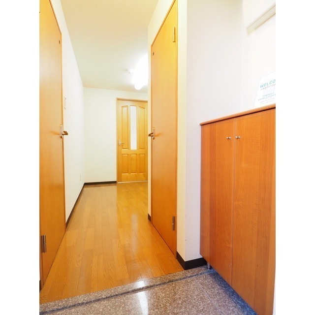 ※室内写真は別号室のものです。