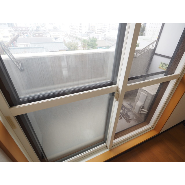 二重サッシ※別部屋参照。現況優先。