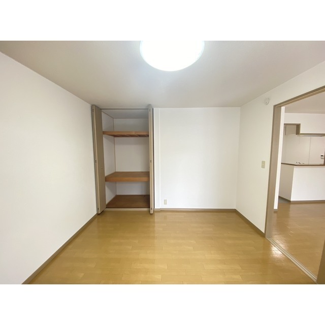 ※参考。A101号反転タイプの写真です。