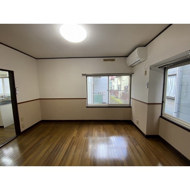 ※参考101号の写真です。