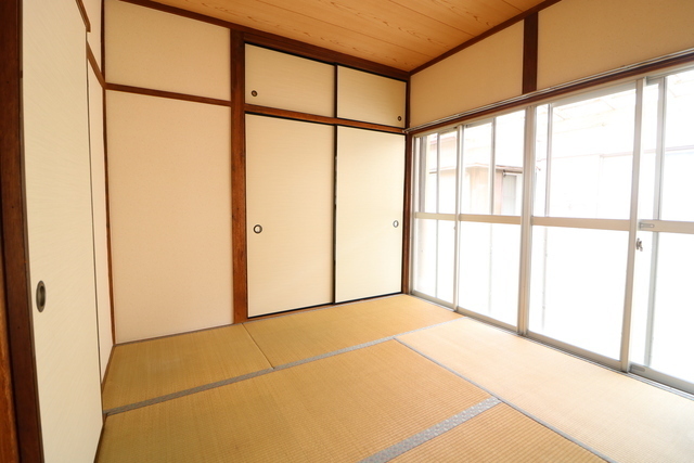 洋室隣和室4.5帖