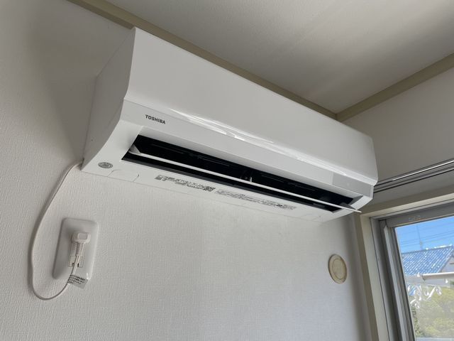 バルコニー側洋室エアコンあり