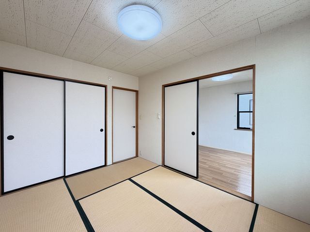 和室(収納あり)