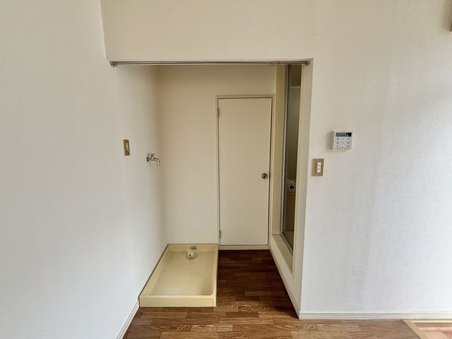 室内洗濯機置場あり