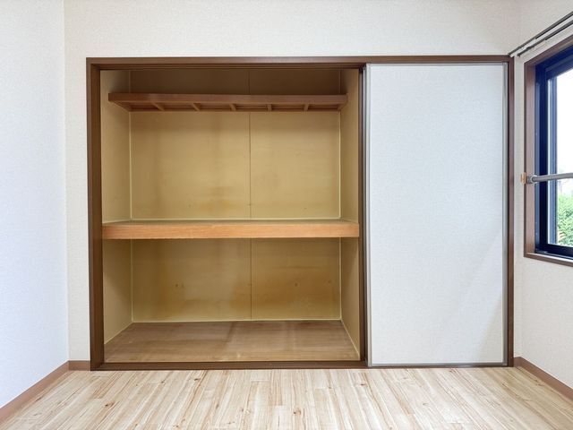 洋室（収納）