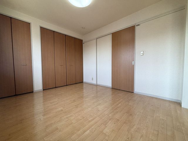 洋室6.4帖