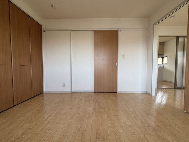 洋室6.4帖