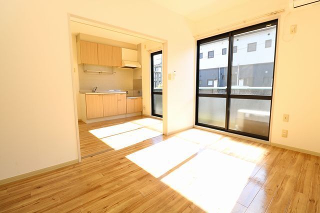 ※写真は同タイプ部屋
